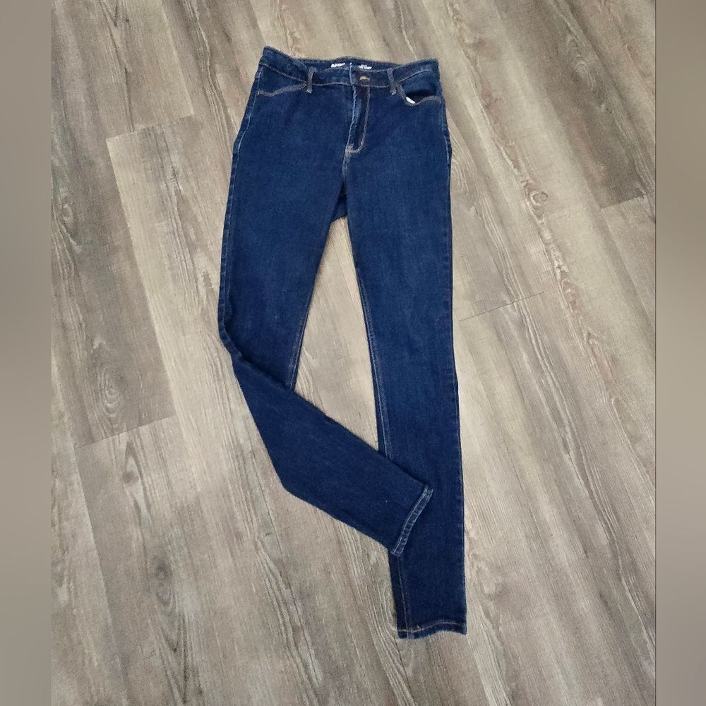 Old Navy dark wash high waist, straight leg, stretch jeans size 8/tall